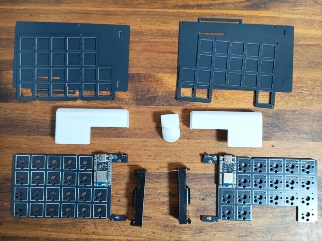 torabo-tsuki OM トラックボール付き無線分割キーボードキット