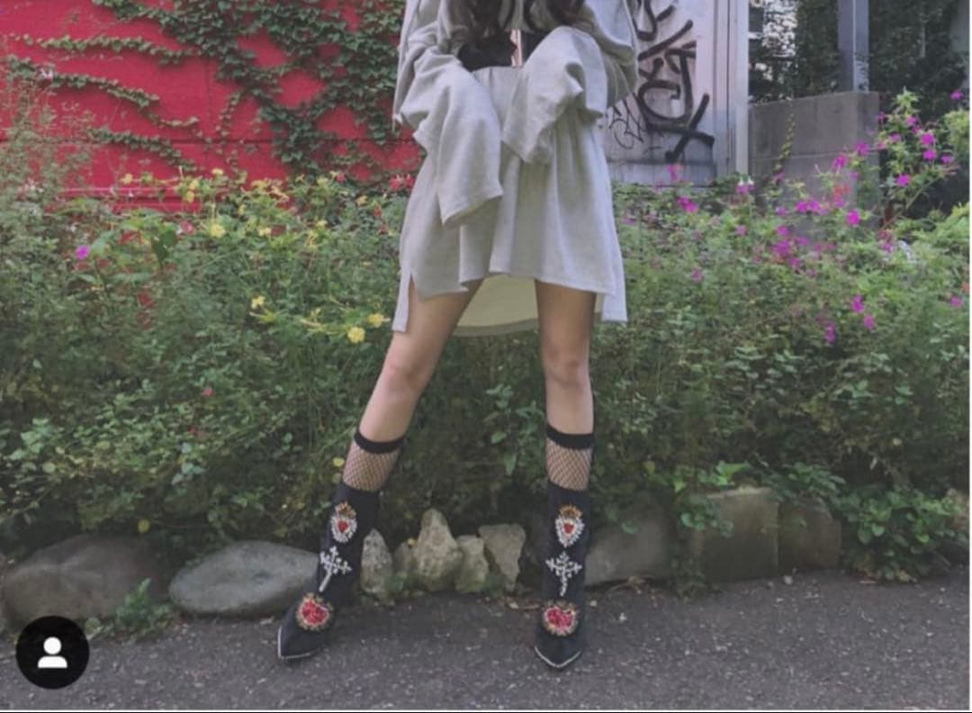 【激レア】YELLOW ビジューブーツ 個性派 ポインテッド 24cm