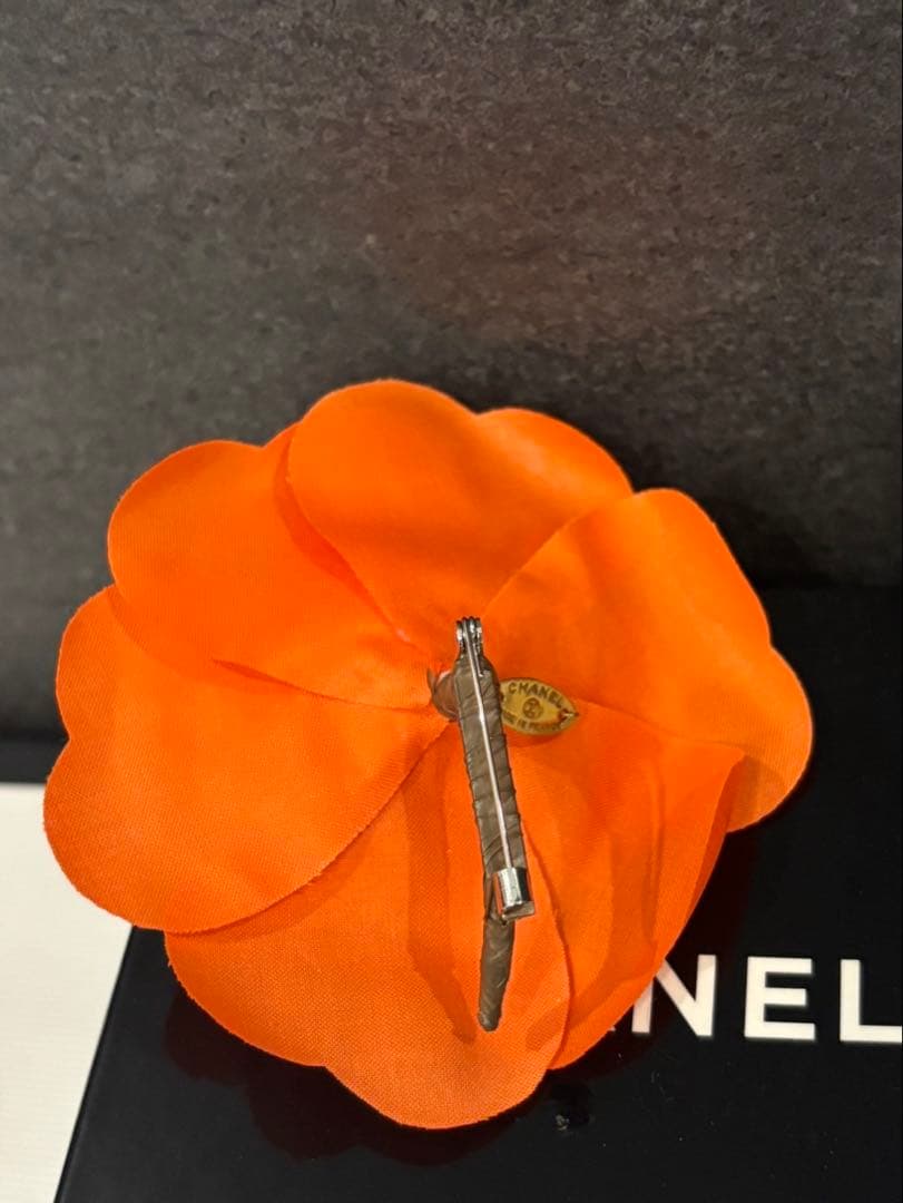 CHANEL カメリア　コサージュ
