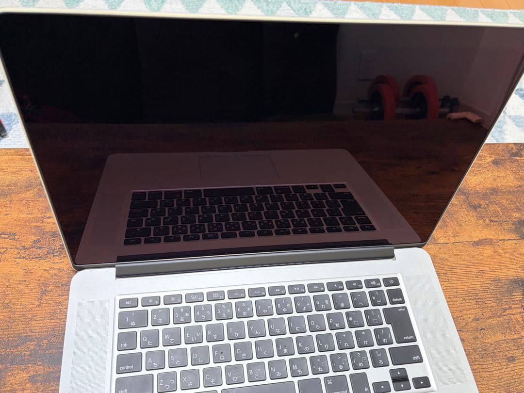MacBook本体 MacBook Pro 15 2015 i7/16G/512G