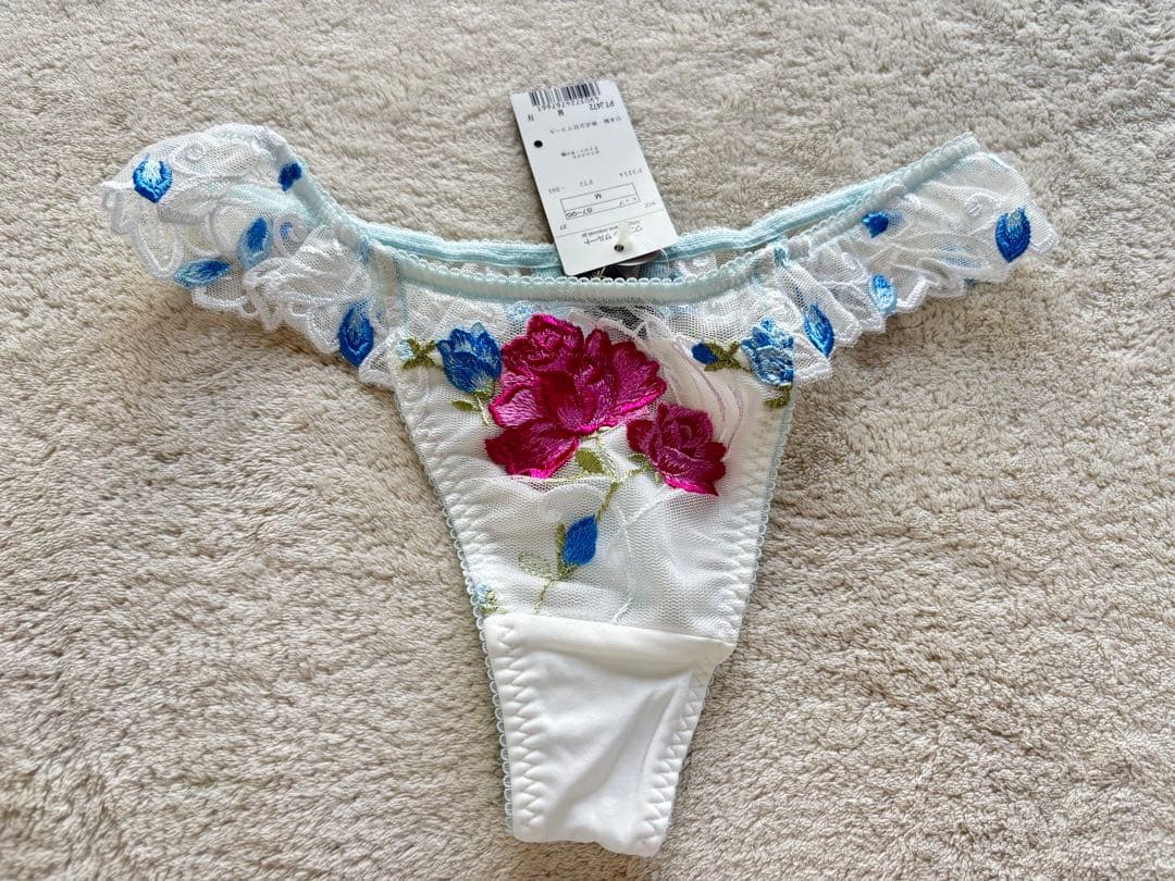 サルート C65 ブラ ガーター ソング スリップ Mサイズ IV