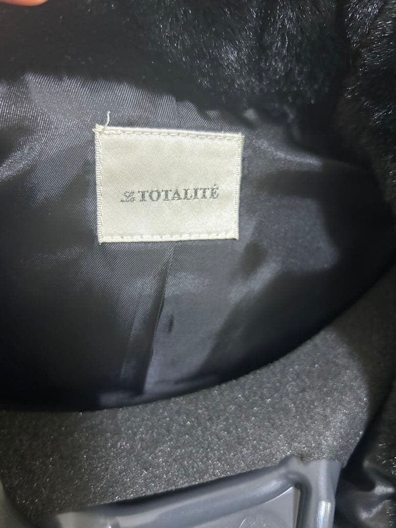 LaTotalite　ラトータリテ　ダウンコート　インナーファーダウン