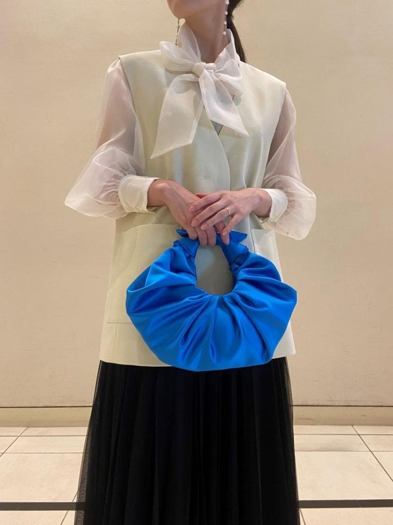 ■専用■ユナイテッドアローズ TOKYO 2,3万 シアー ボウタイブラウス 白