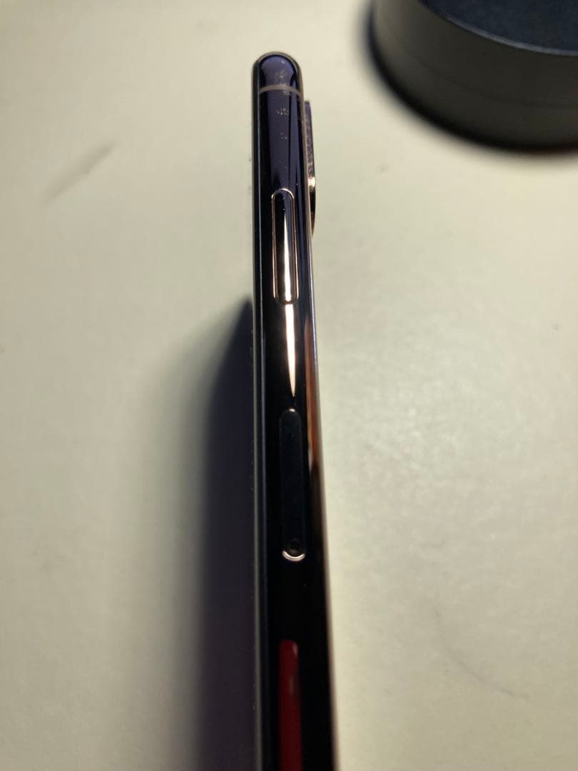 Apple iPhone XS ゴールド 本体