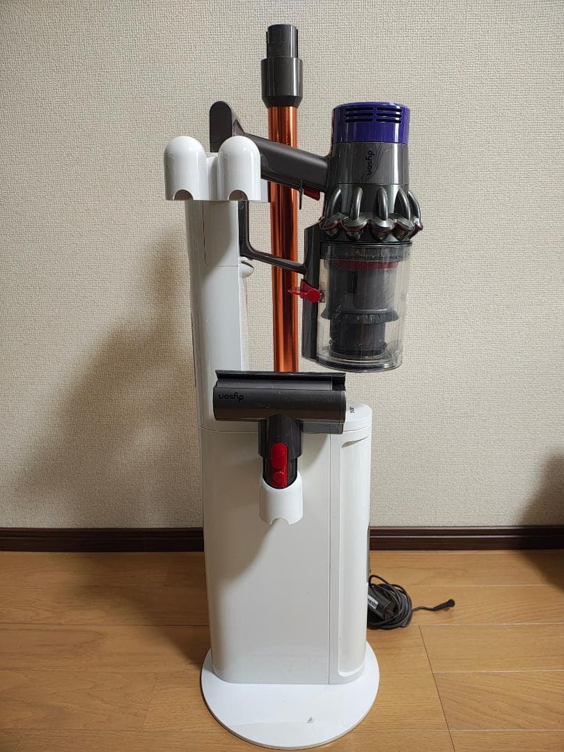 ダイソン★掃除機★V10★ＳV12★バッテリーの状態良好★スタンド付き