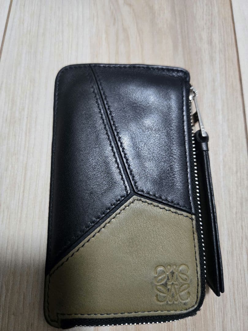 Loewe ロエベ　パズル　フラグメントケース