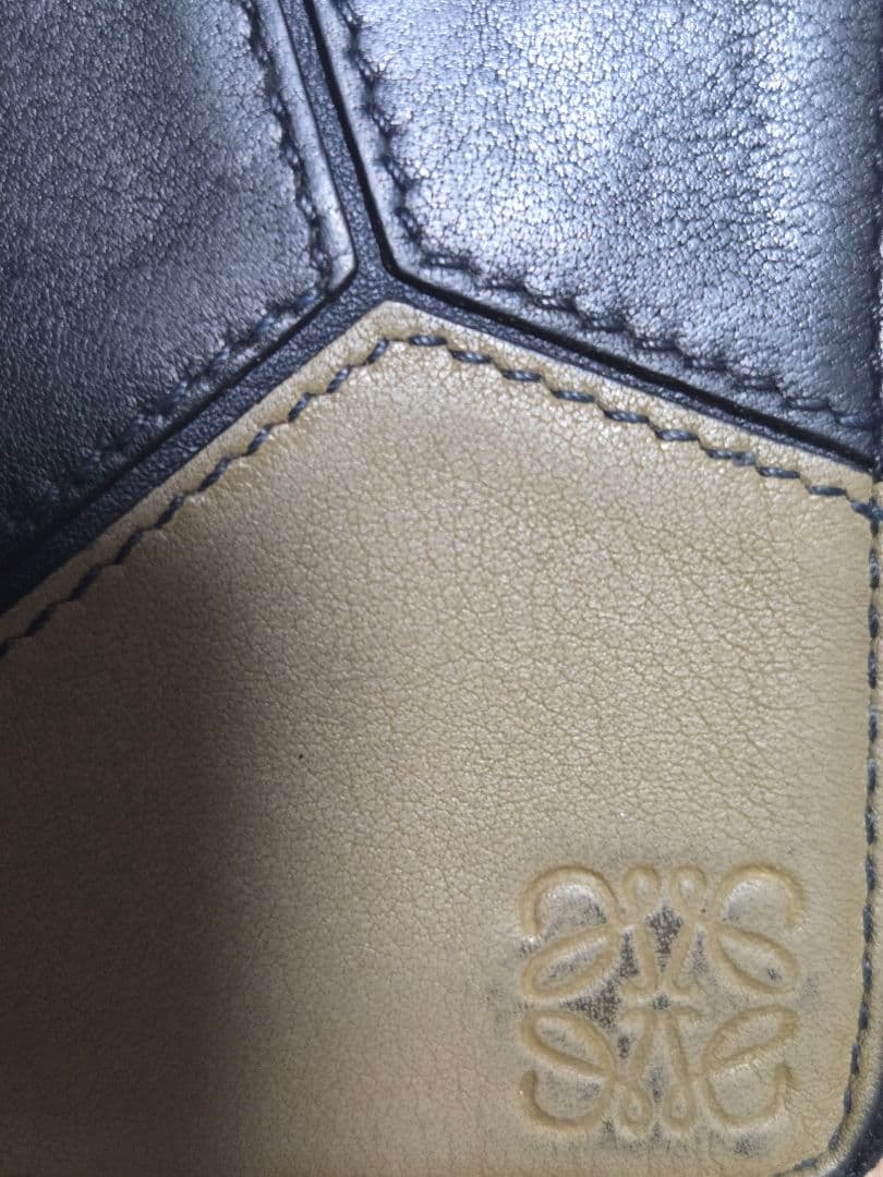 Loewe ロエベ　パズル　フラグメントケース