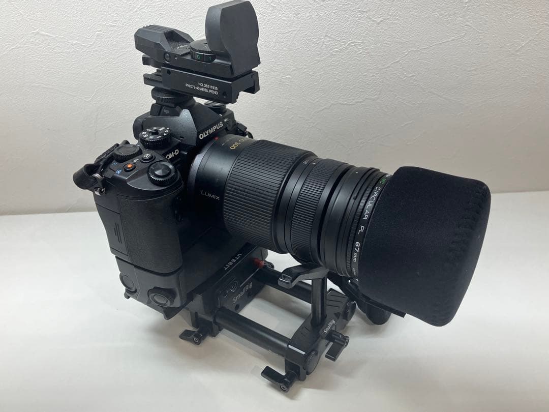 オリンパス　E-M1 一眼レフ　ルミックス　望遠レンズ【④】