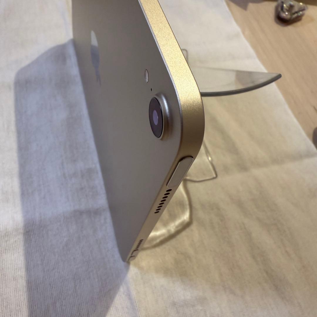 『極美品』Apple iPad mini 6スターライト Wi-Fi 64GB