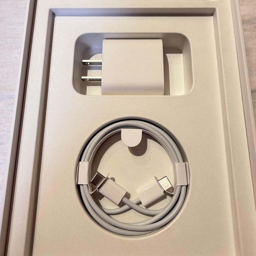 『極美品』Apple iPad mini 6スターライト Wi-Fi 64GB