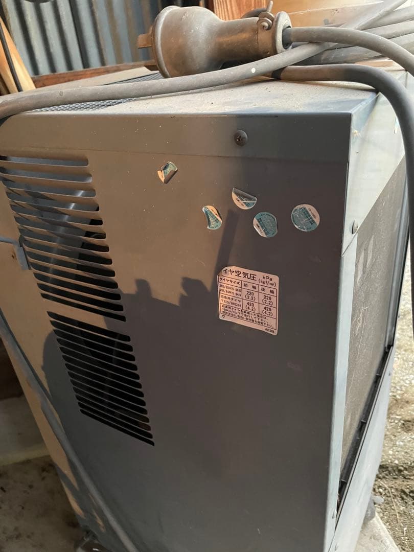 スポットクーラー　2台　ナカトミとデンソー200V 3相式 発送はできません。