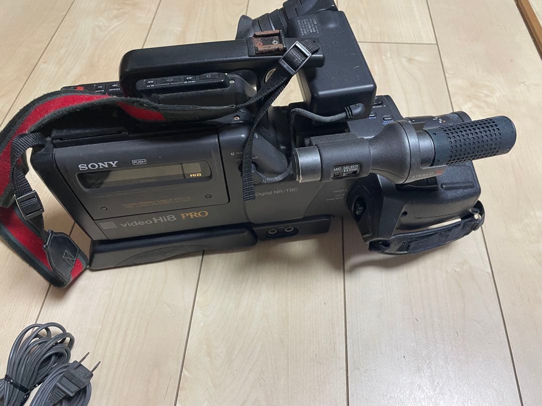 SONY CCD-V5000 Video Hi8 PRO ビデオカメラ ジャンク
