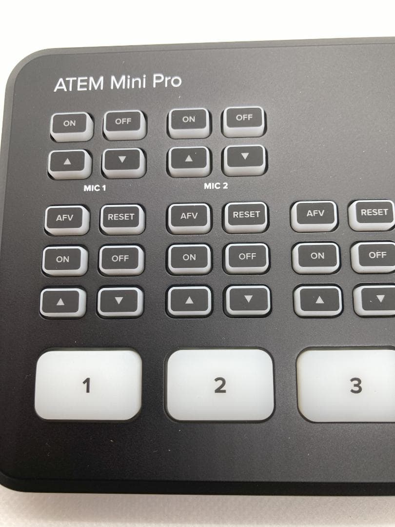 Blackmagic Design ATEM Mini Pro 映像スイッチャー