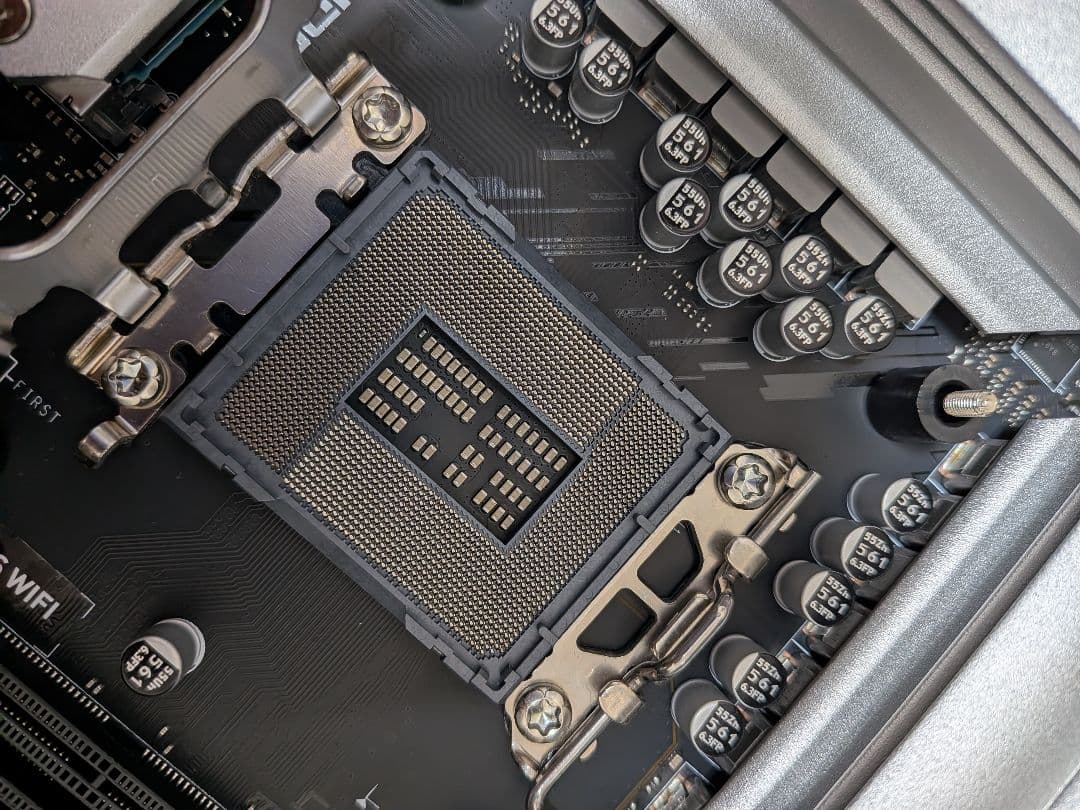 4日まで値下げ販売　B760M GAMING PLUS WIFI DDR5