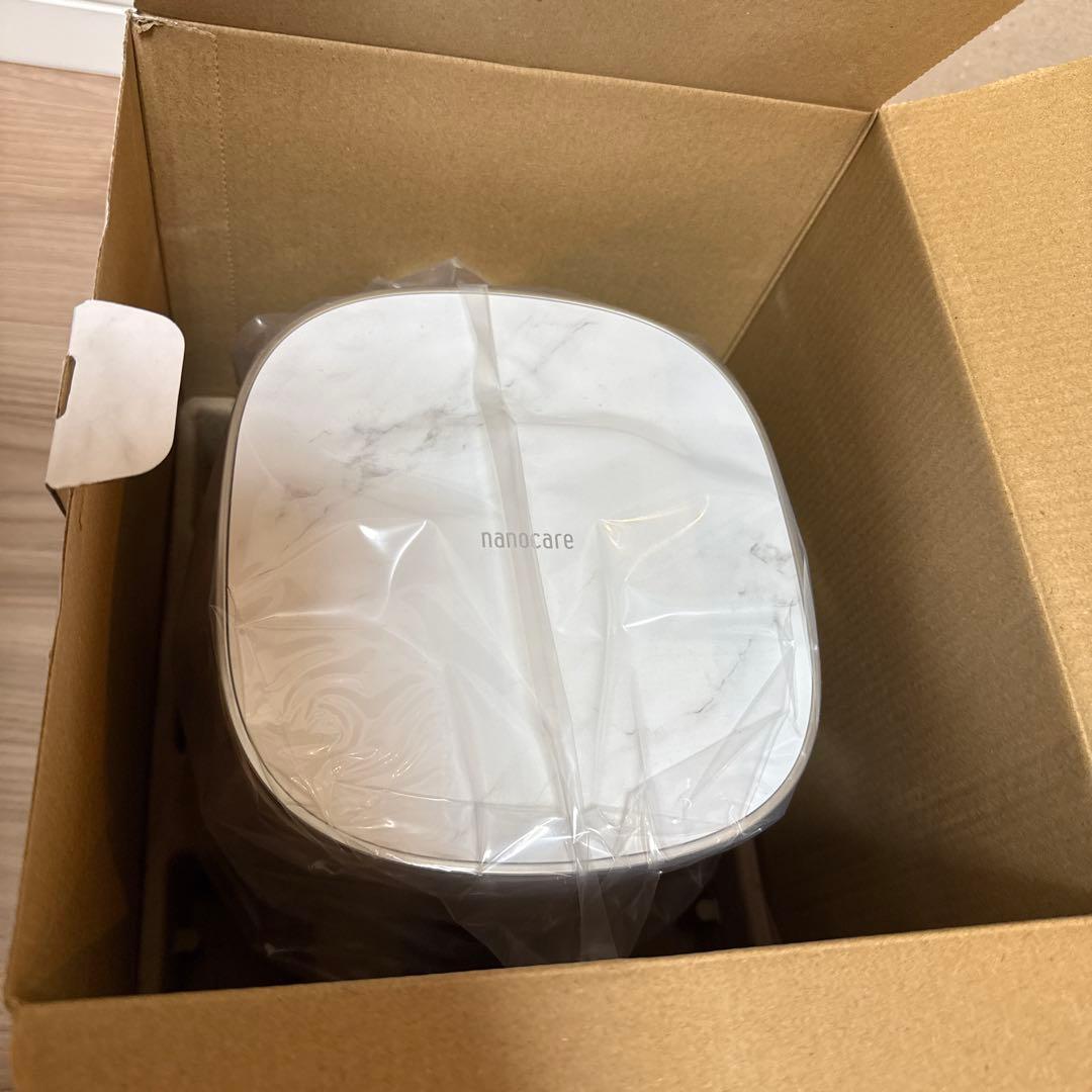 【新品未使用】パナソニック　ナノケアスチーマー EH-SA0B-N