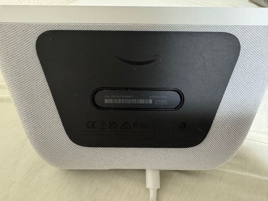 Amazon Echo Show 8 第2世代