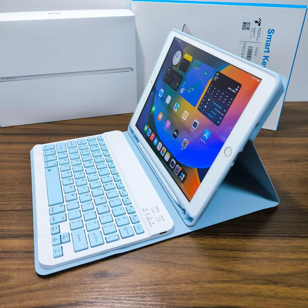 iPad 第8世代 Simフリー 32GB ケースとキーボード、タッチペン