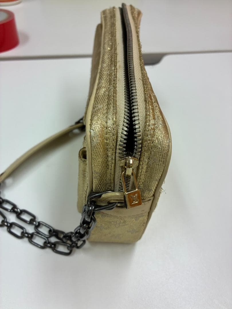 LOUS VUITTON ルイヴィトン　マッケンナ モノグラムシャイン