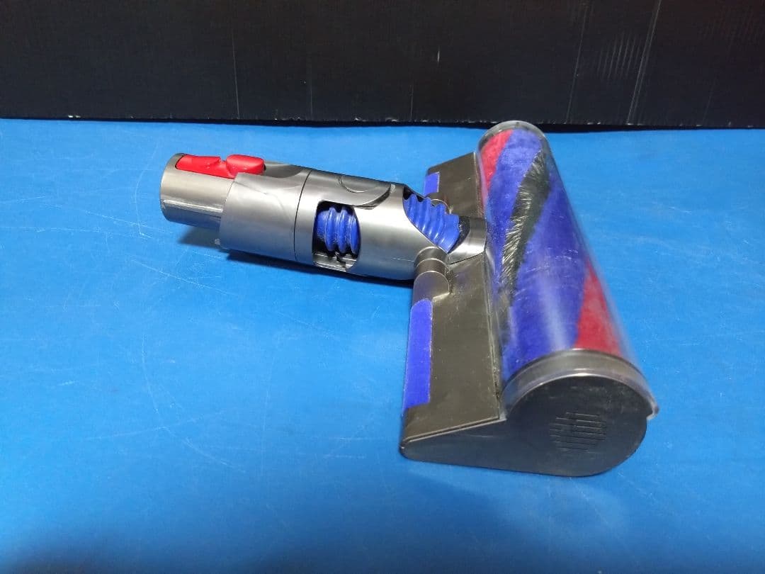 人気機種！最終値下げ！dyson‼️デジタルスリムフィラフィ SV18②