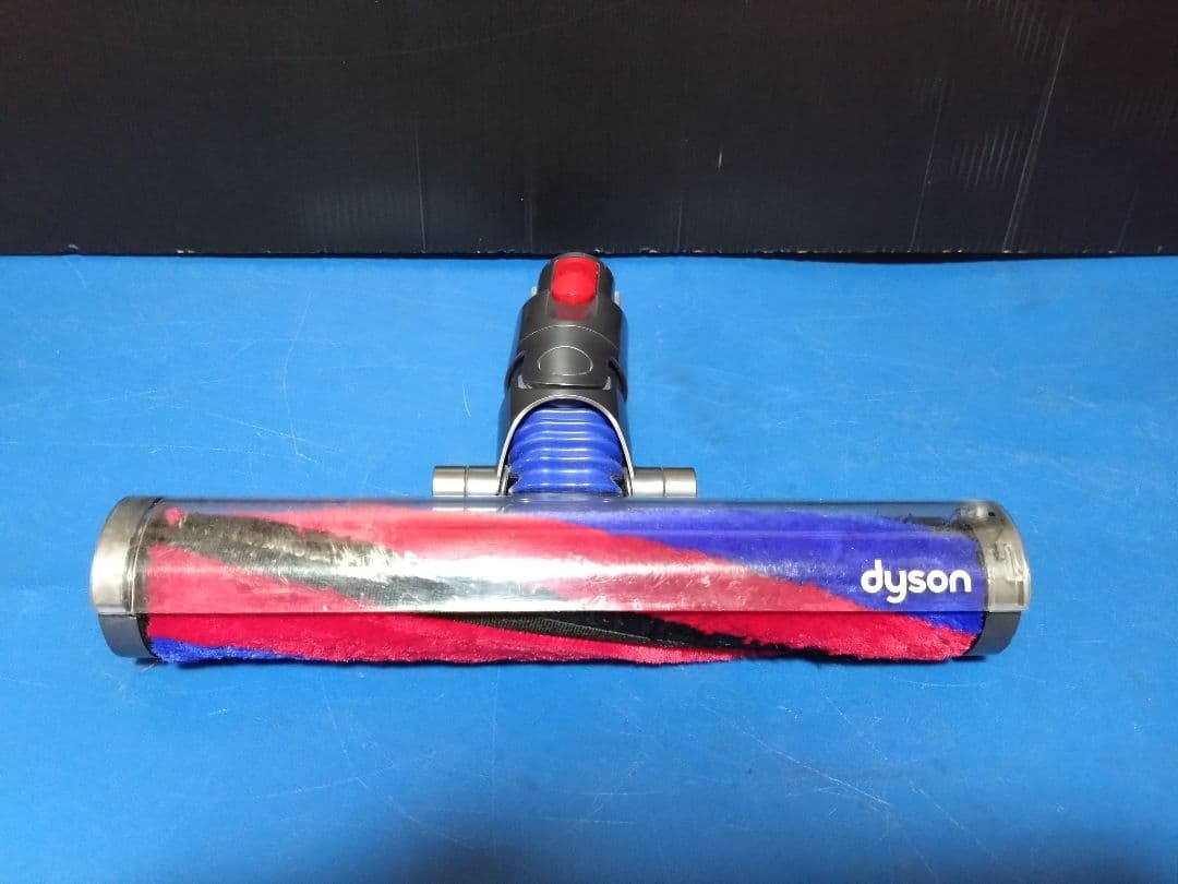 人気機種！最終値下げ！dyson‼️デジタルスリムフィラフィ SV18②