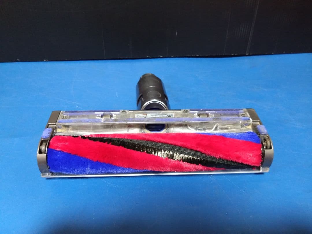 人気機種！最終値下げ！dyson‼️デジタルスリムフィラフィ SV18②