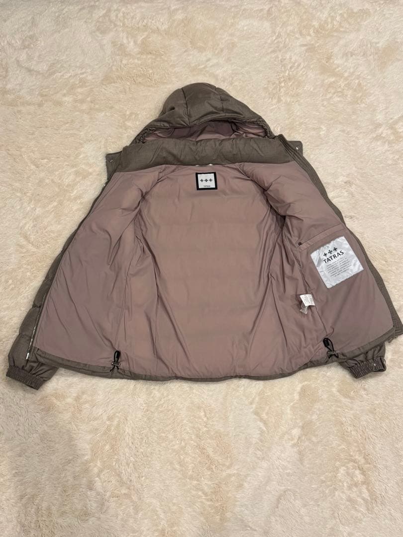 【最終値下げ】TATRAS タトラス ダウン DOMIZIANO サンドベージュ