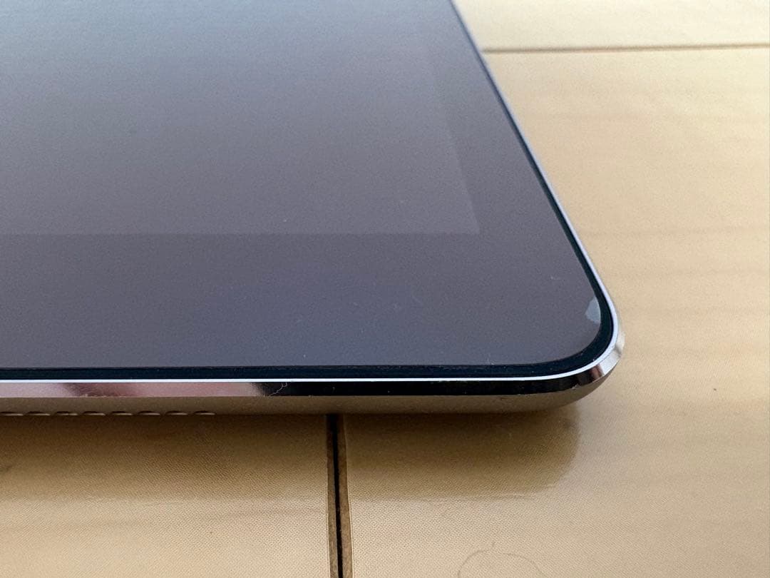 iPad Pro 9.7 スペースグレイ 256GB Wi-Fi