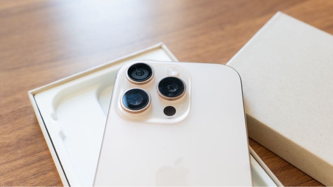 Apple iPhone 16 Pro ゴールド 箱付き