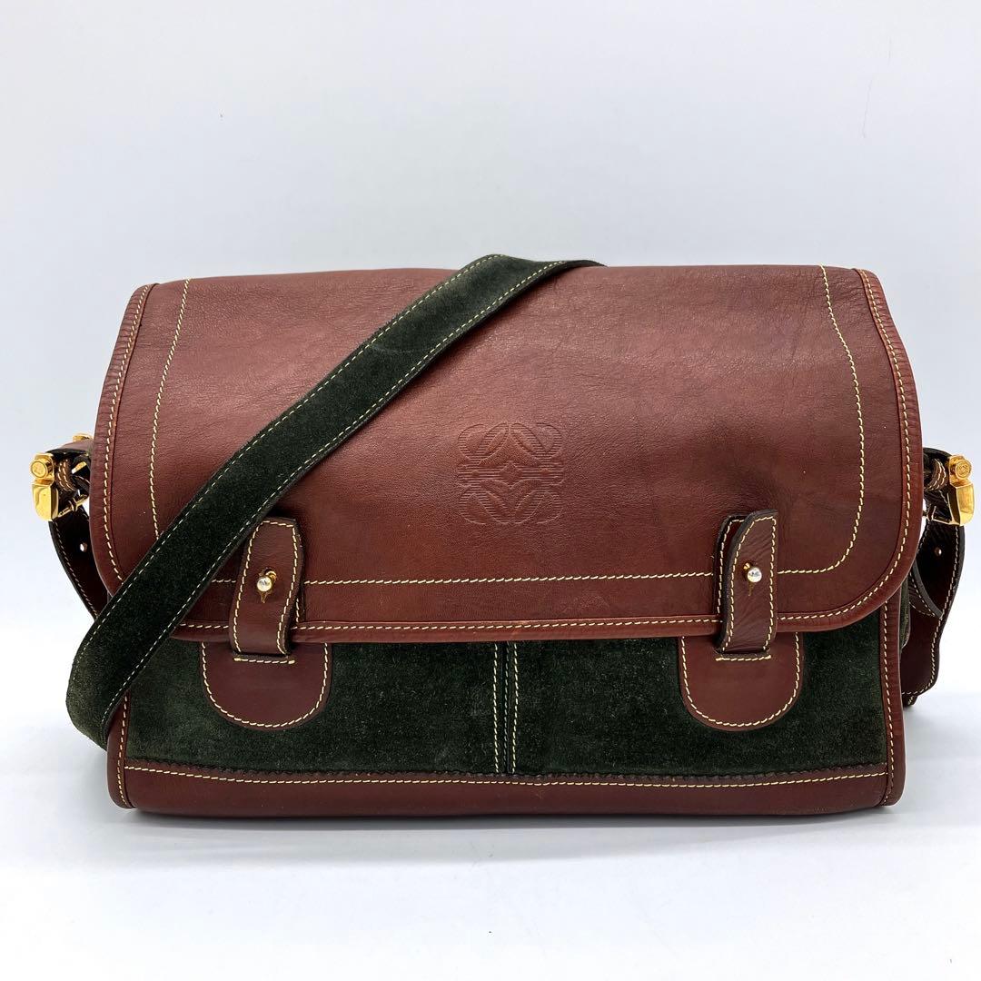 【LOEWE】メッセンジャーバッグ　アナグラム　ゴールド金具　スエード　レザー
