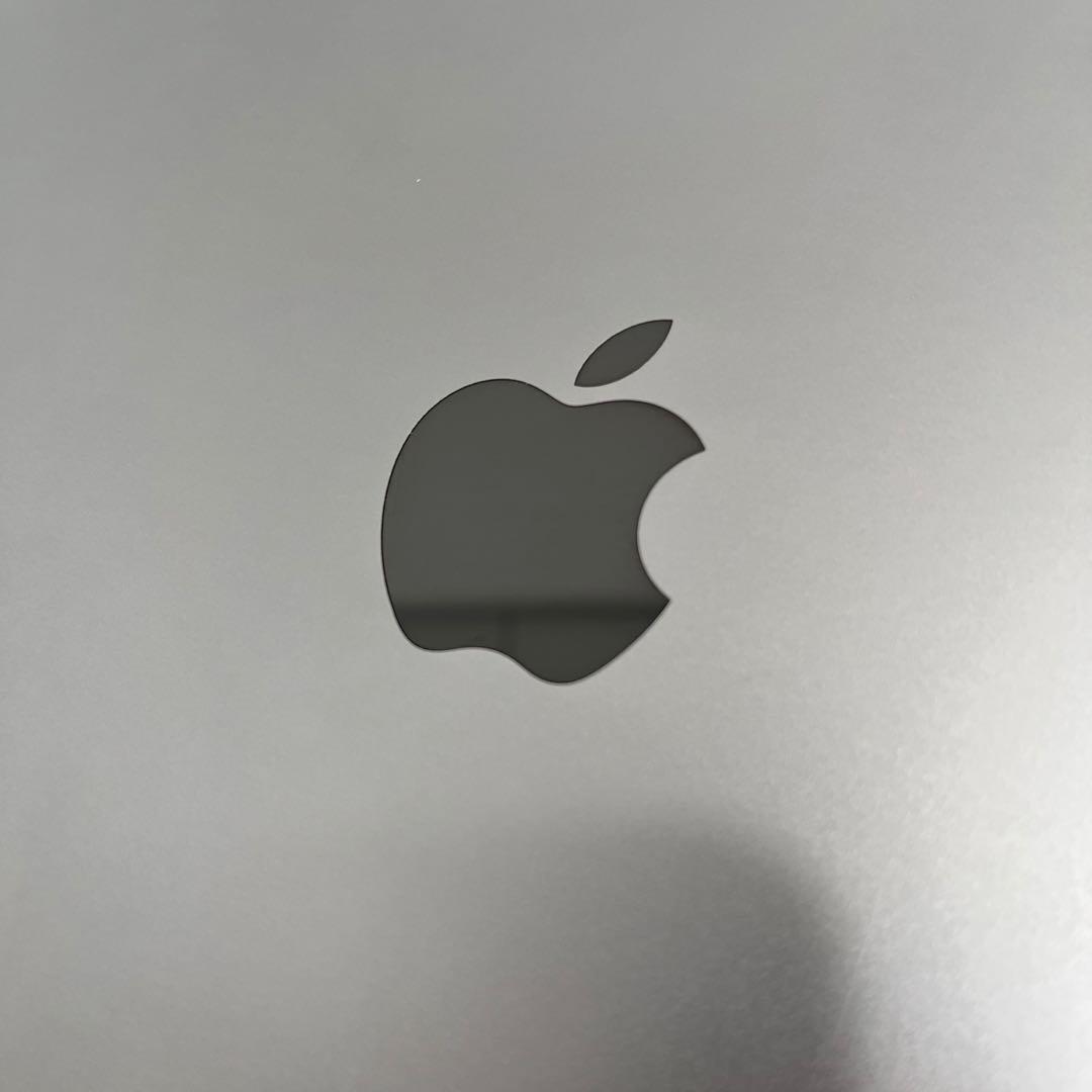 Apple MacBook Air M1 8GB 256GB スペースグレイ