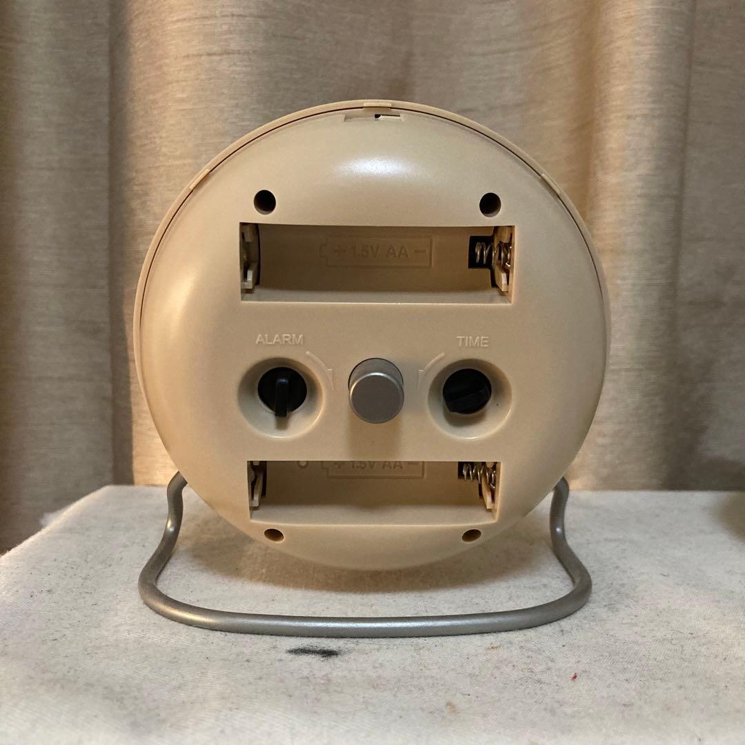 ARNE JACOBSEN アルネヤコブセン シティホール　置き時計　ベージュ