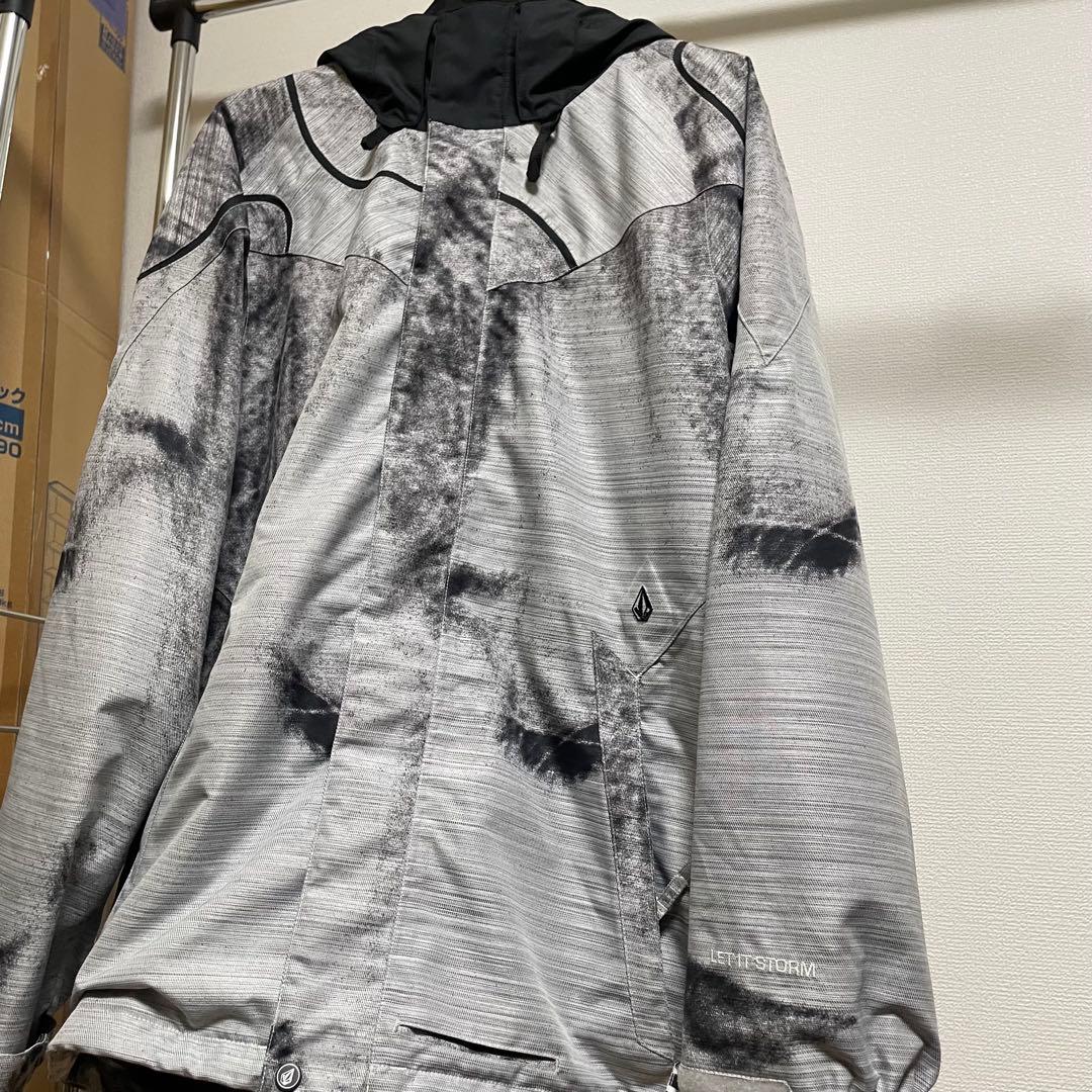 【極美品】VOLCOM IMMORTAL JACKET【M】スノーボードウェア