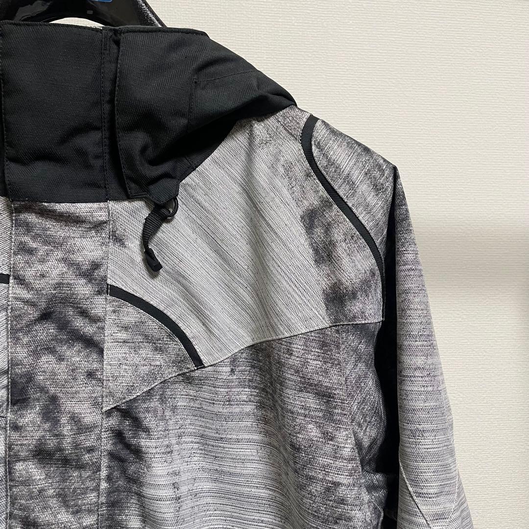【極美品】VOLCOM IMMORTAL JACKET【M】スノーボードウェア