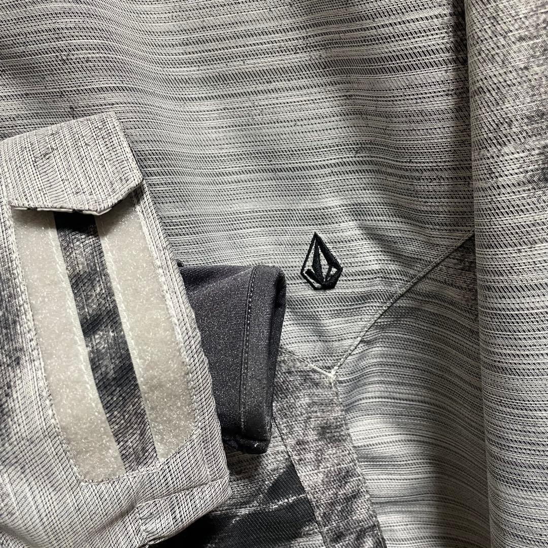 【極美品】VOLCOM IMMORTAL JACKET【M】スノーボードウェア