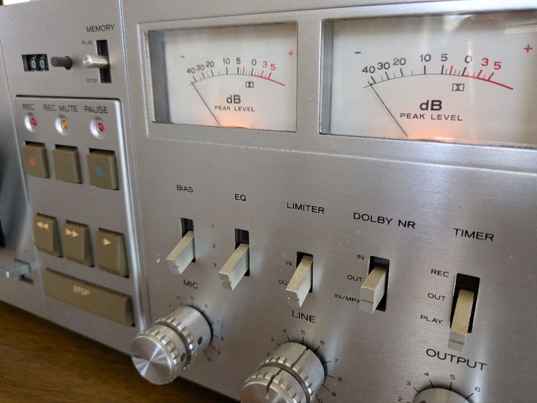 TEAC A-650 ステレオカセットデッキ