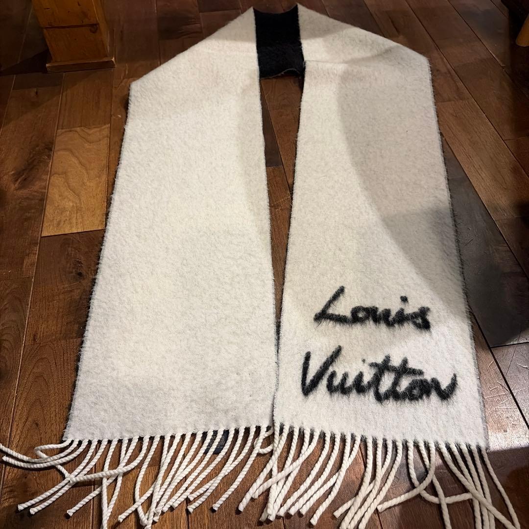 Louis Vuitton フリンジ付きマフラー　※送料込　未使用品