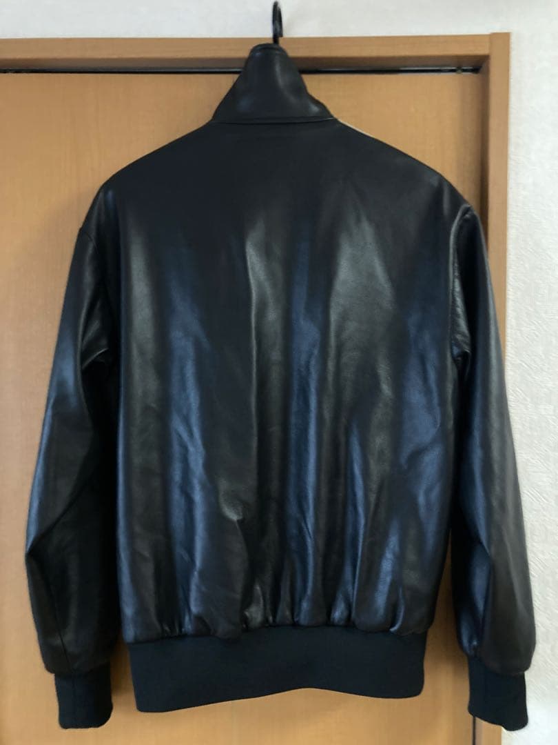 「即完売品」adidas ブラックレザージャケット Sサイズ　ファイヤーバード