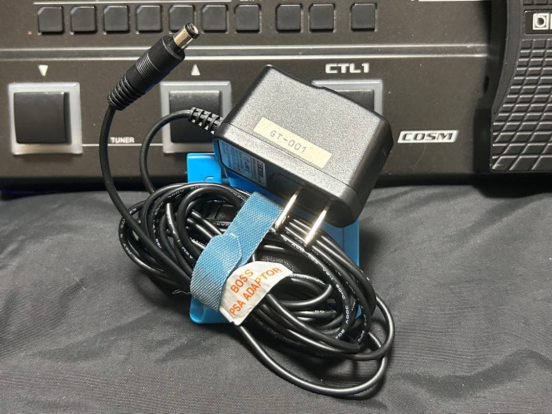 BOSS GT-1 マルチエフェクター　(ACアダプター,USBケーブル付属)