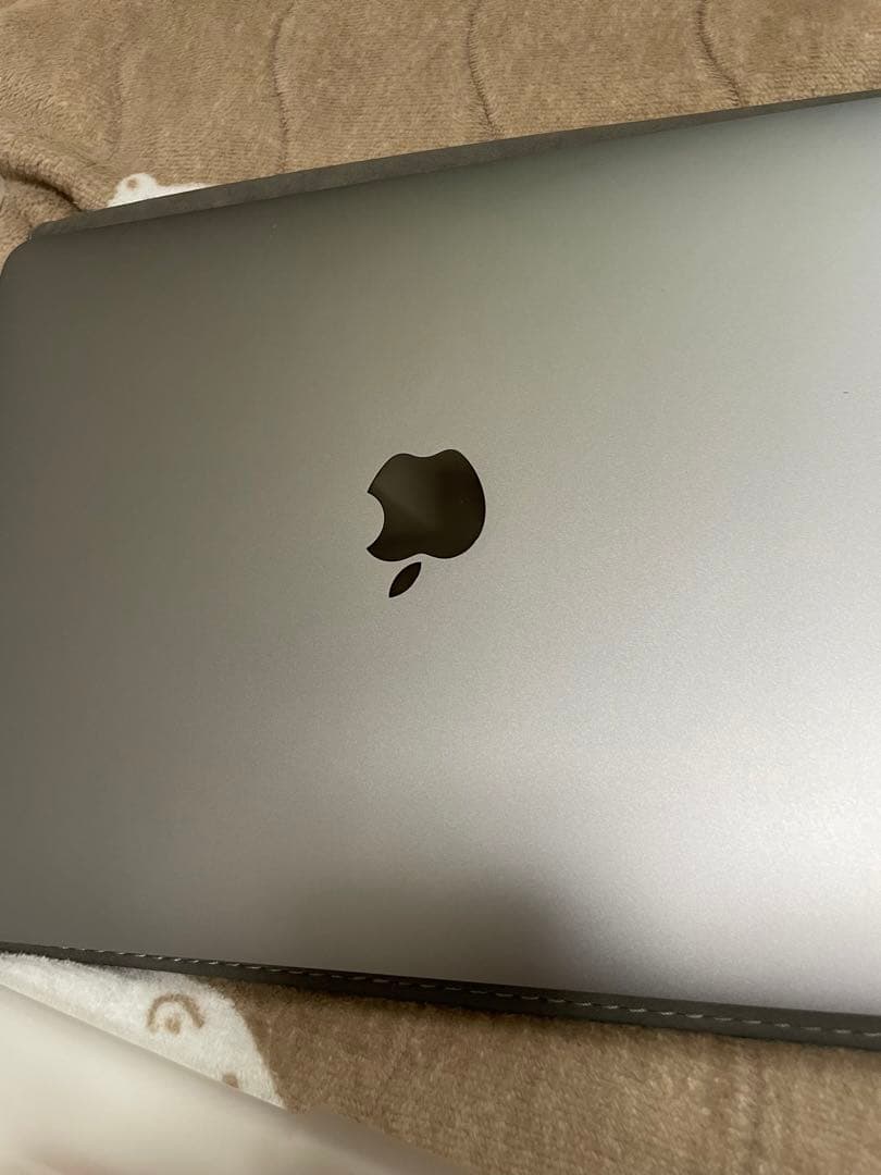 値下げ可能　MacBook Air 13インチ　Retina