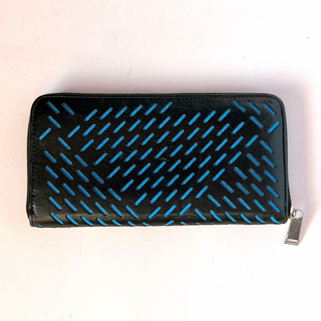 Bottega Veneta ブラックブルー 長財布