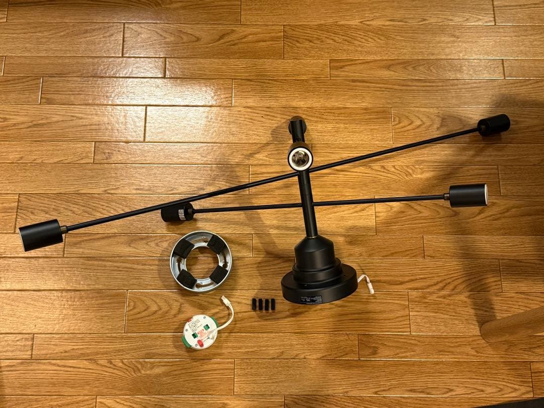 FLYMEe シーリングライト　6灯