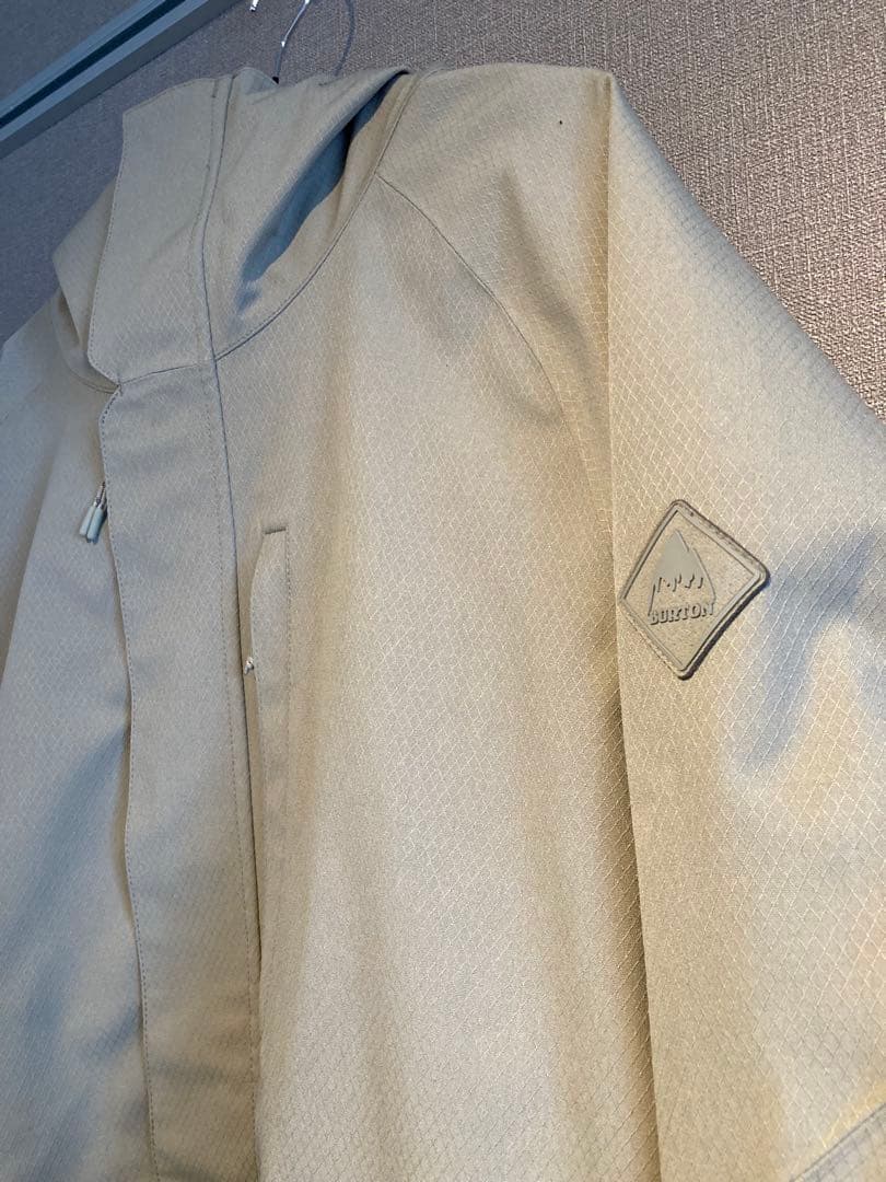 BURTON GORE-TEXジャケット ベージュ