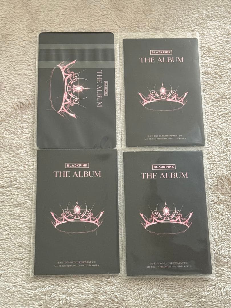 THE ALBUM JISOO ユニバ特典 トレカ