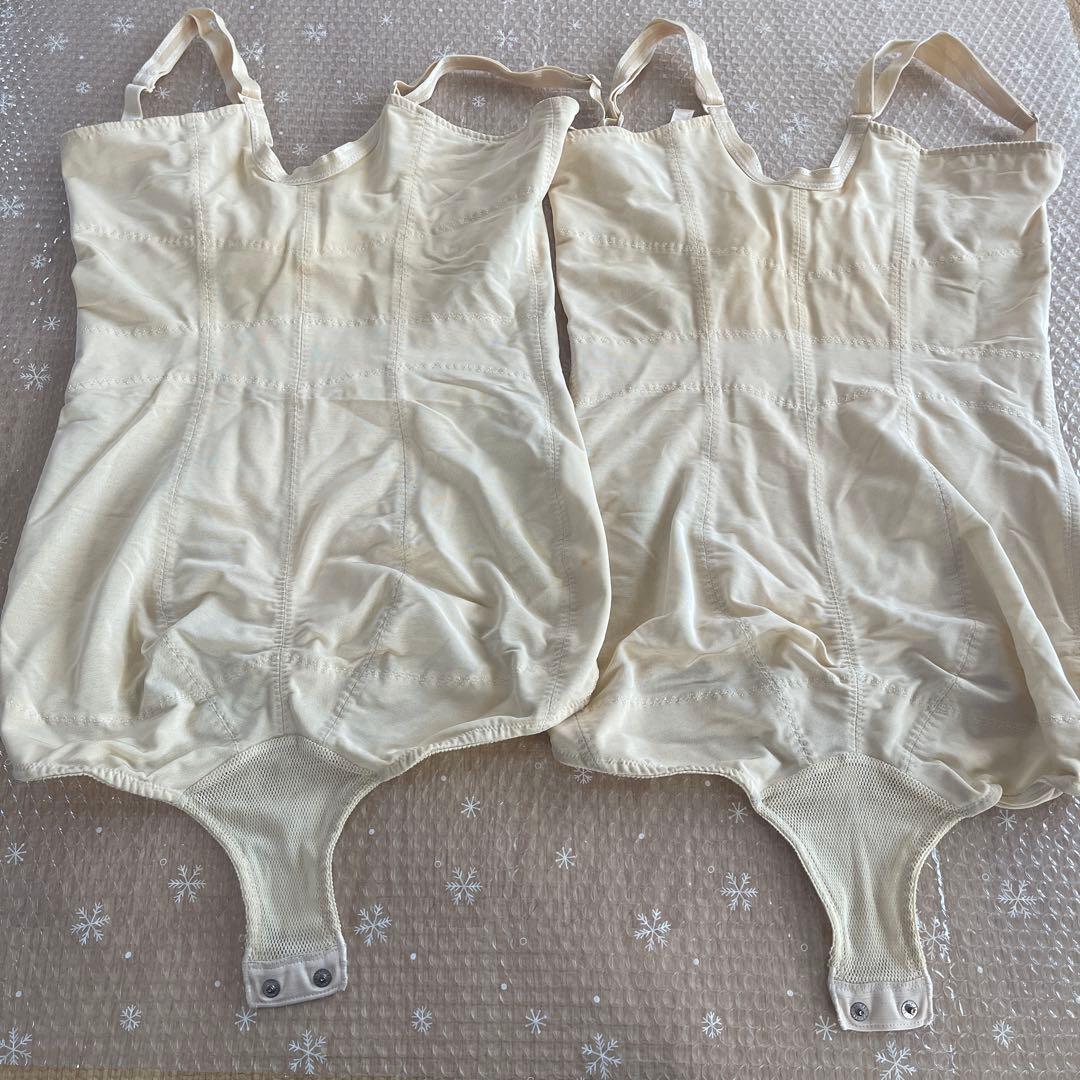 サミットインターナショナル補正下着2点セット　スーツ　90ロング　ガードル　82