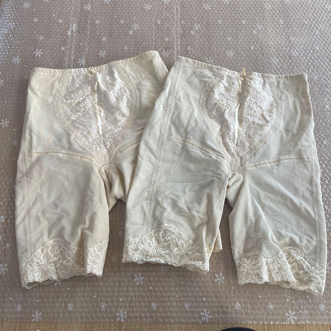 サミットインターナショナル補正下着2点セット　スーツ　90ロング　ガードル　82