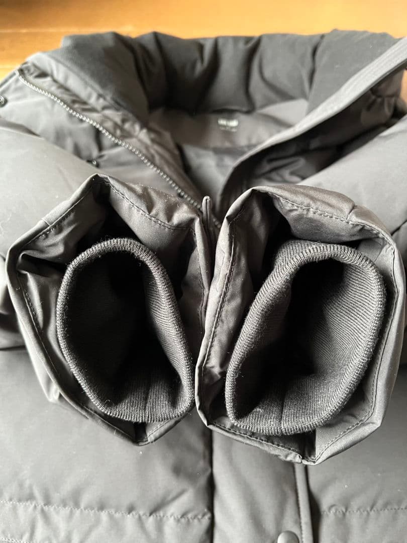 ウルトラウォームダウンロングコートMサイズ　黒