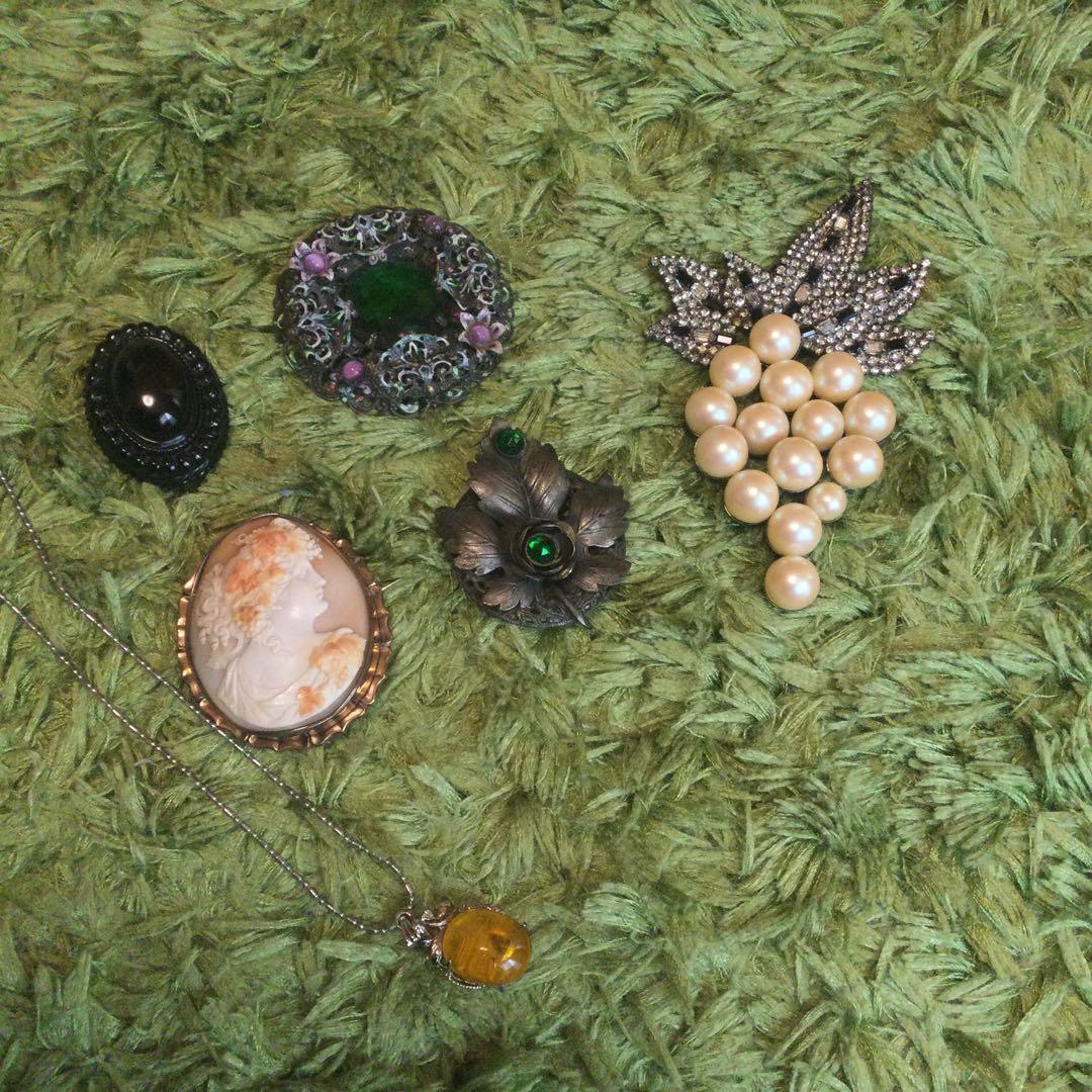 ブローチ　　セット