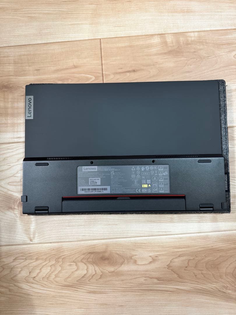Lenovo ThinkVision 14型
