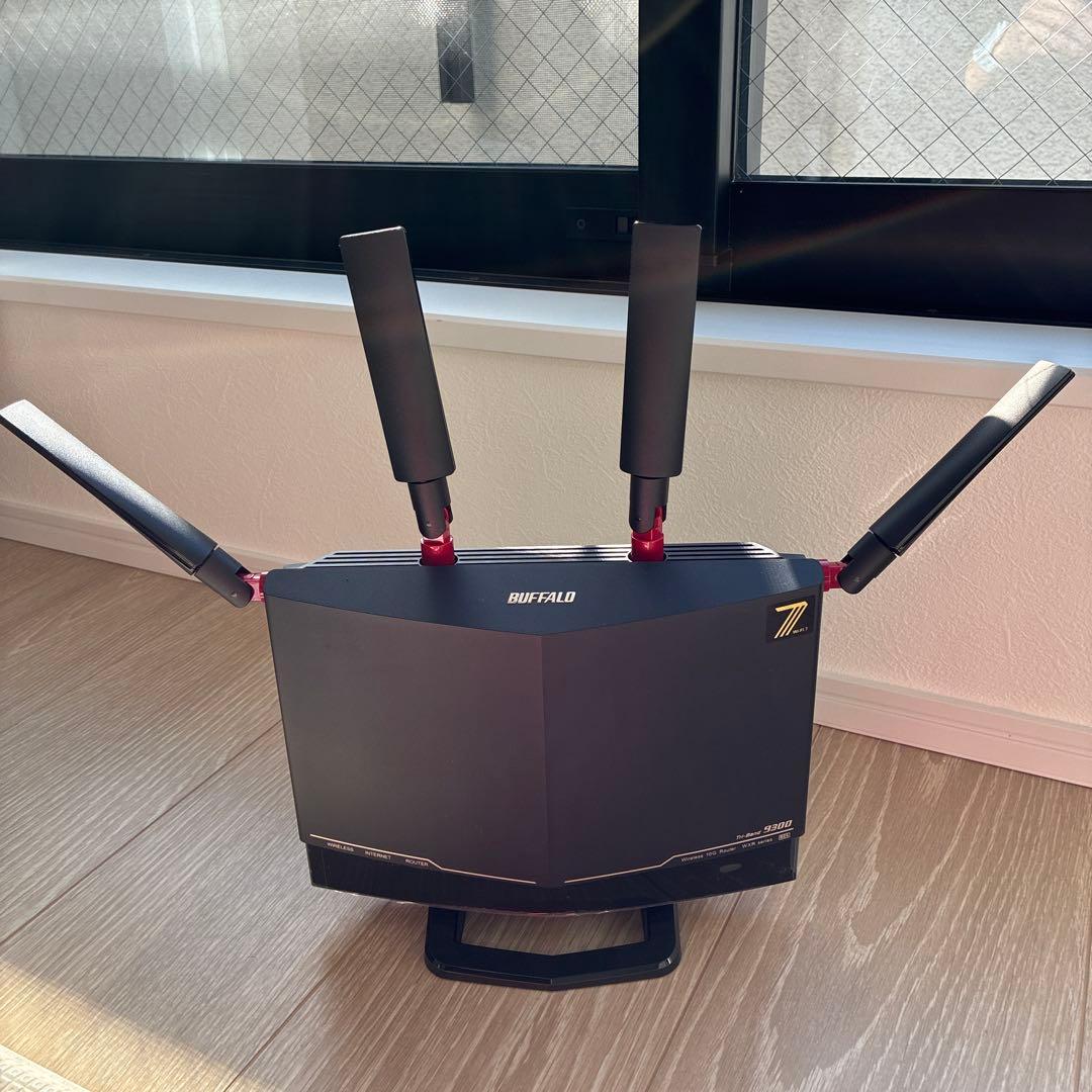 〔美品〕BUFFALO Wi-Fi 7 9300 WXR9300BE6P