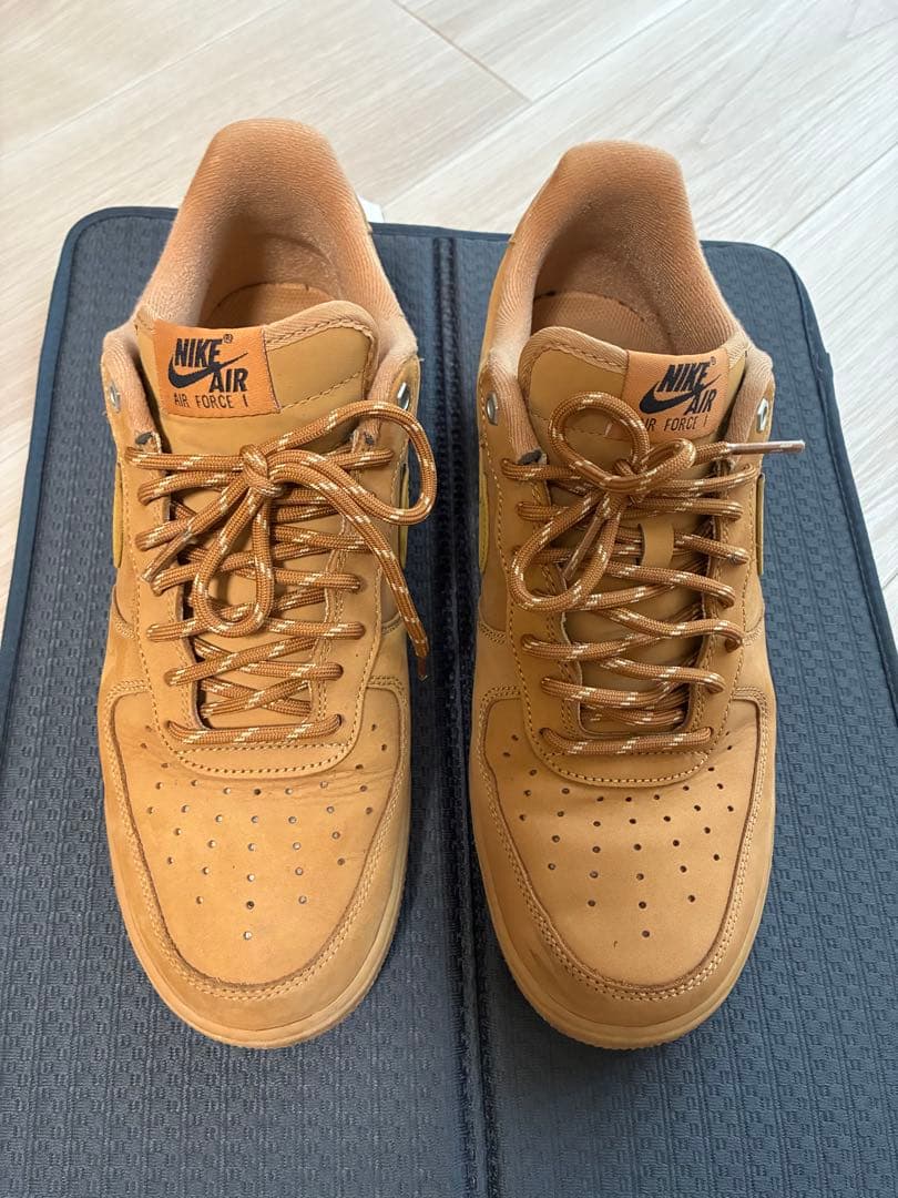 Nike Air Force 1 ブラウン